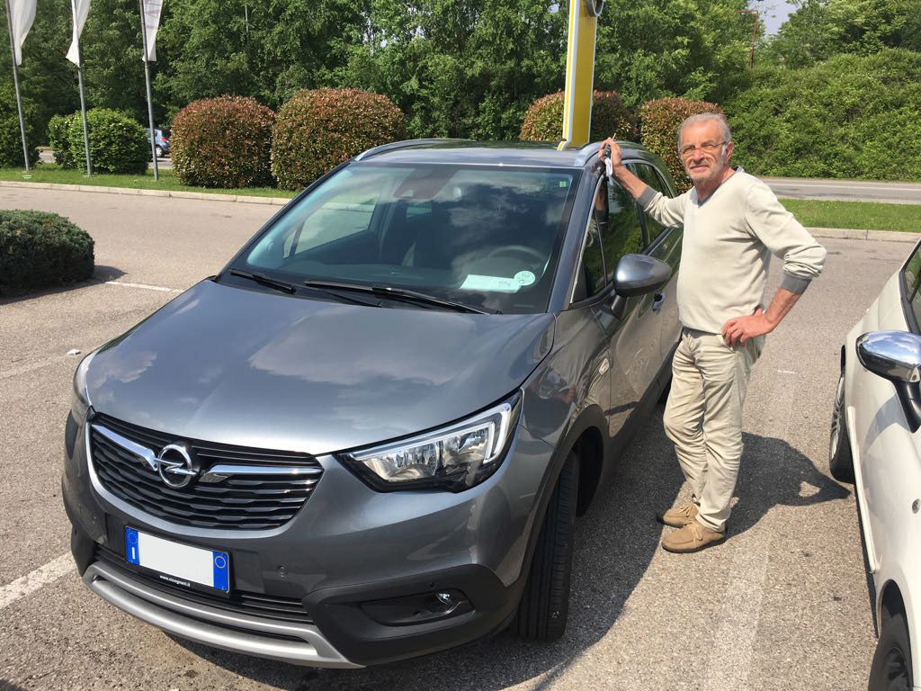 Opel Crossland Innovation e Angelo