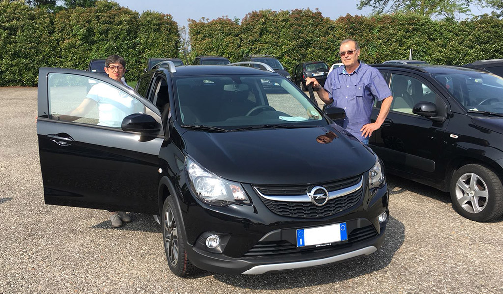 Soddisfazioni Clienti 2018 Opel Karl Rocks Francesca e Giuseppe